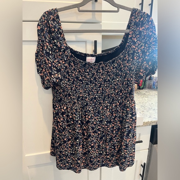 Isabel Maternity by Ingrid & Isabel Tops - Ingrid + Isabel Floral Smocked Maternity Top Size XXL